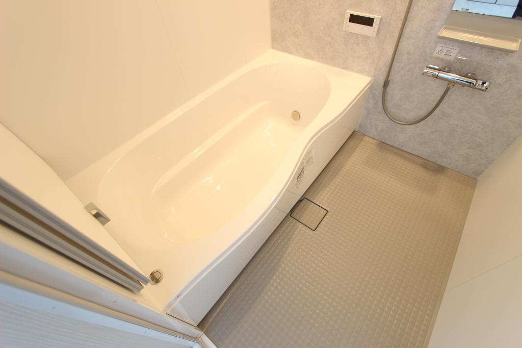 北央町１１０番　戸建て 内観