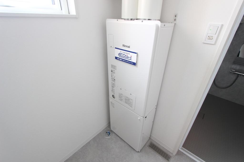 北央町１１０番　戸建て 内観