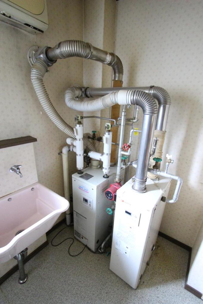 双葉町４丁目２２１番　戸建て 内観