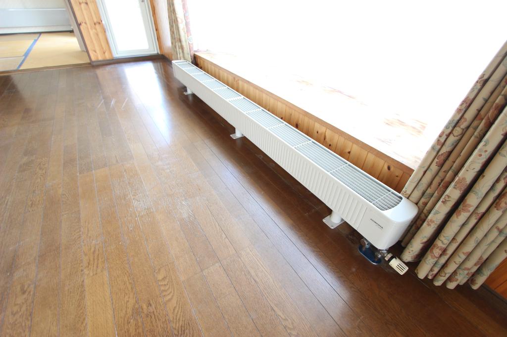 双葉町４丁目２２１番　戸建て 内観