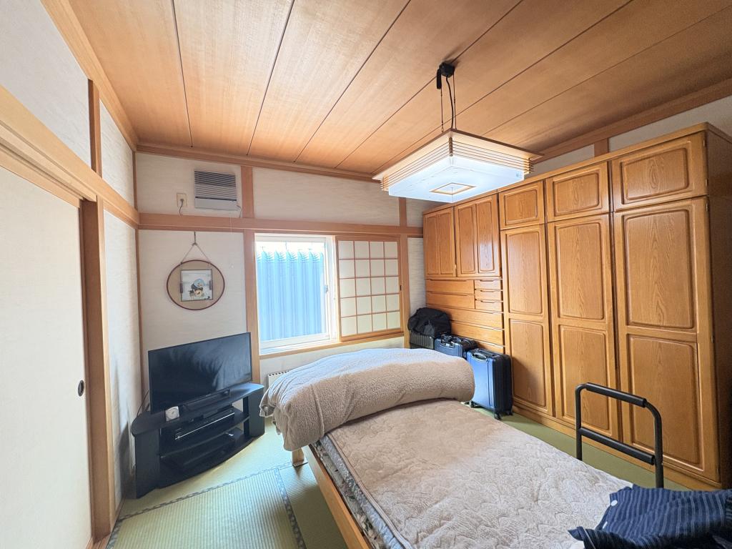 美山町南８丁目４５番　戸建て 内観