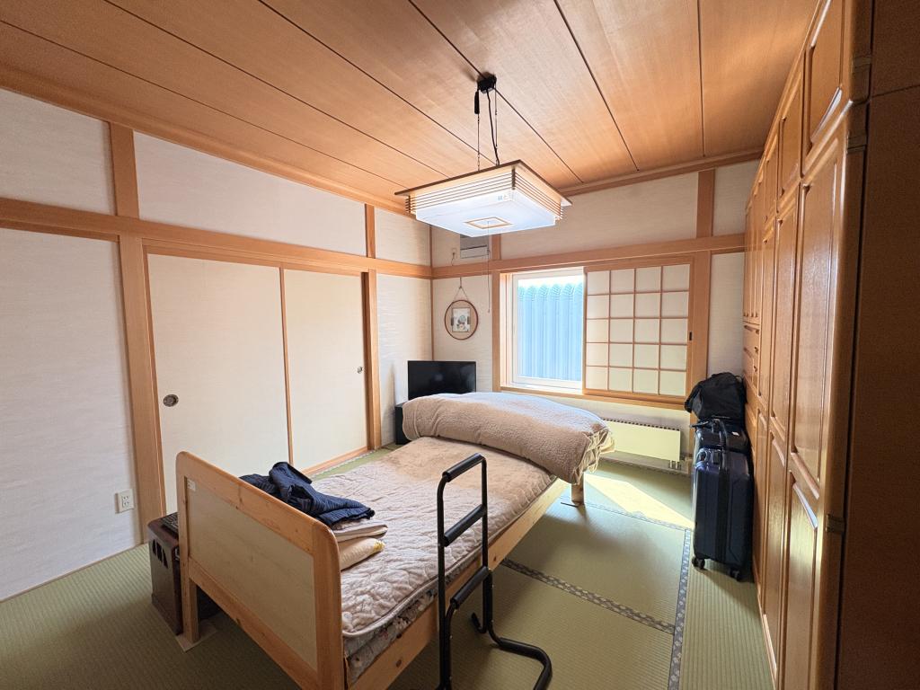 美山町南８丁目４５番　戸建て 内観