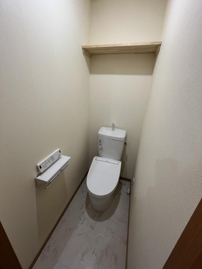 とん田西町２１７番　戸建て 内観