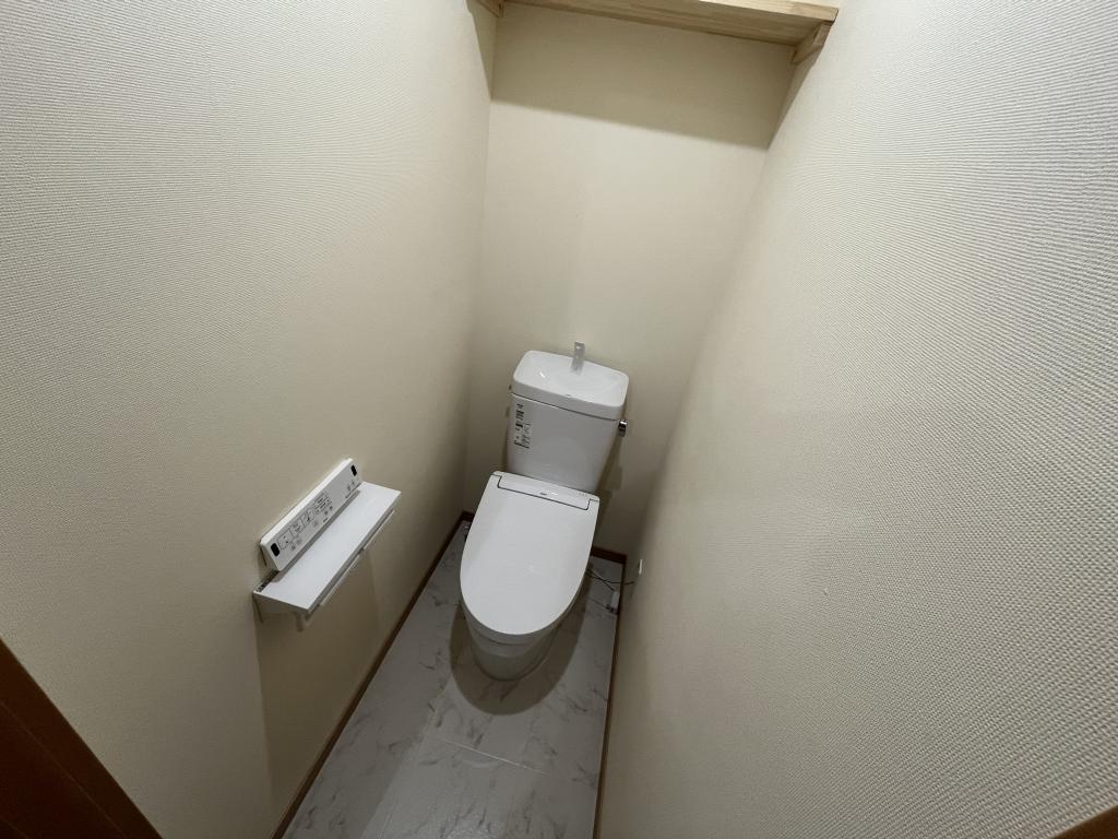 とん田西町２１７番　戸建て 内観