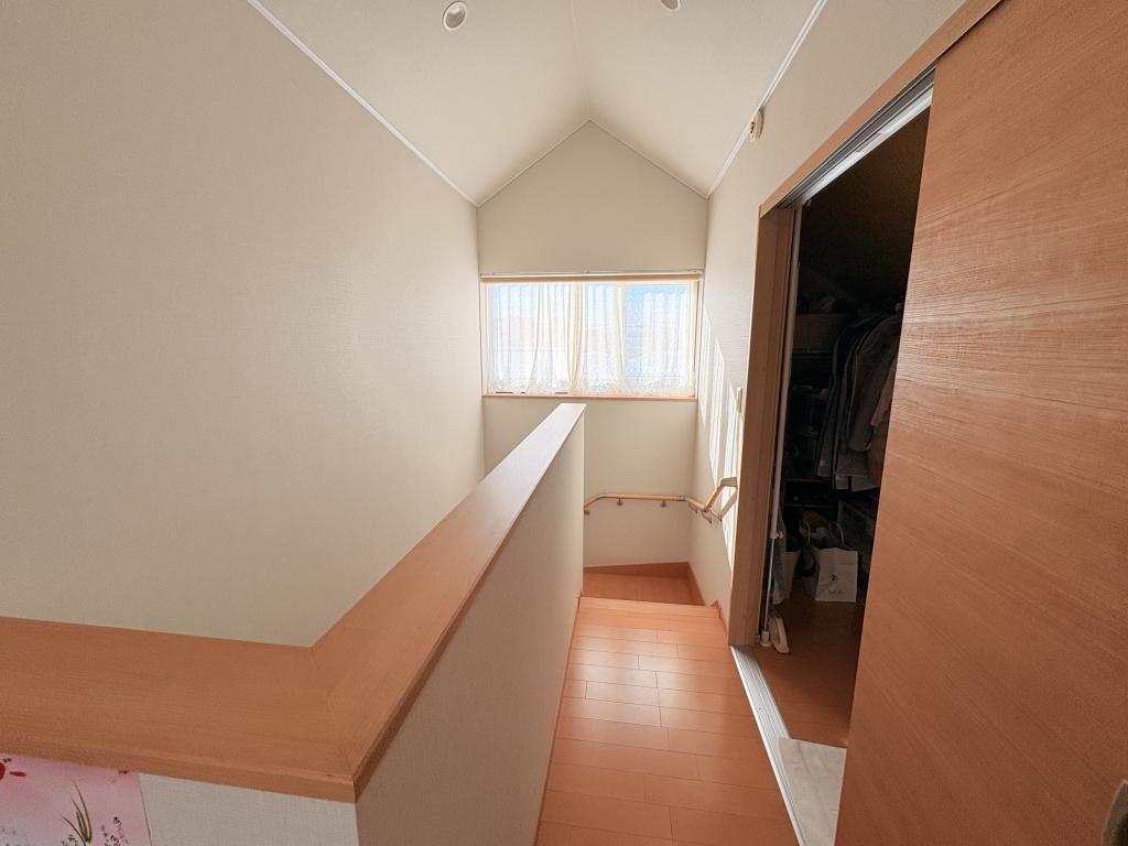 桜町５丁目３４番　戸建て 内観