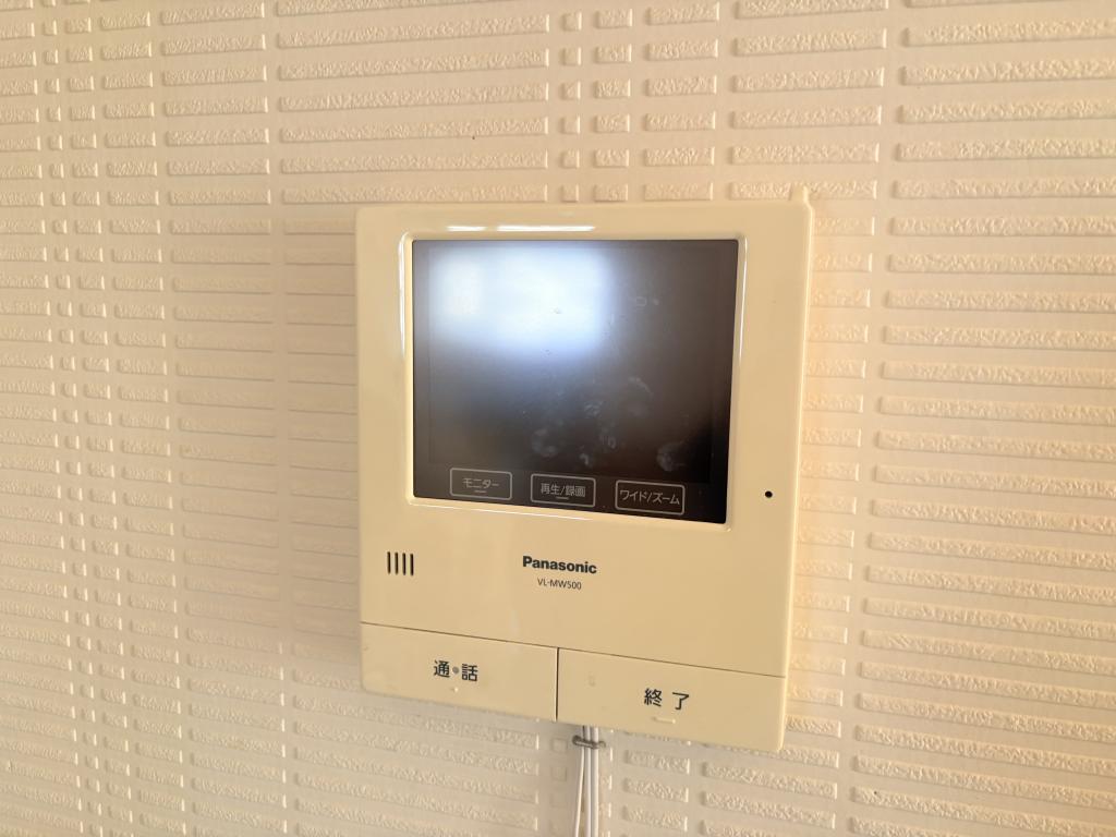 桜町５丁目３４番　戸建て 内観
