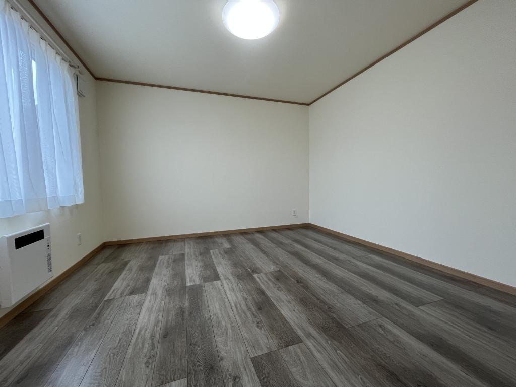 北央町１１０番　戸建て 内観