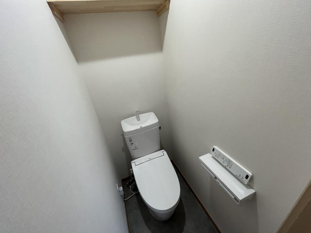 美山町西５丁目４７番　戸建て 内観