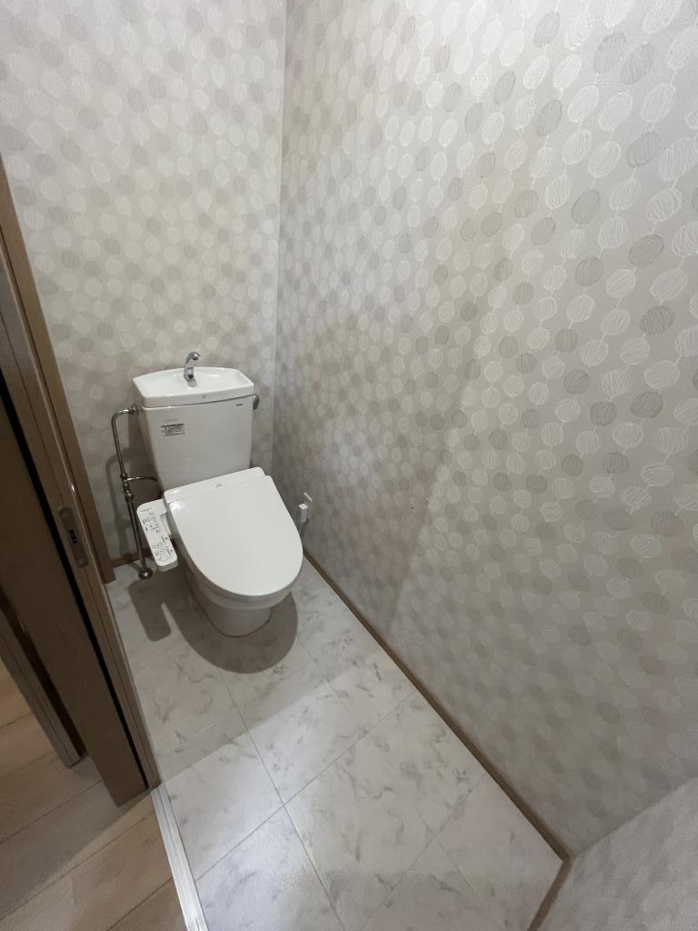 小泉２４４番　戸建て 内観