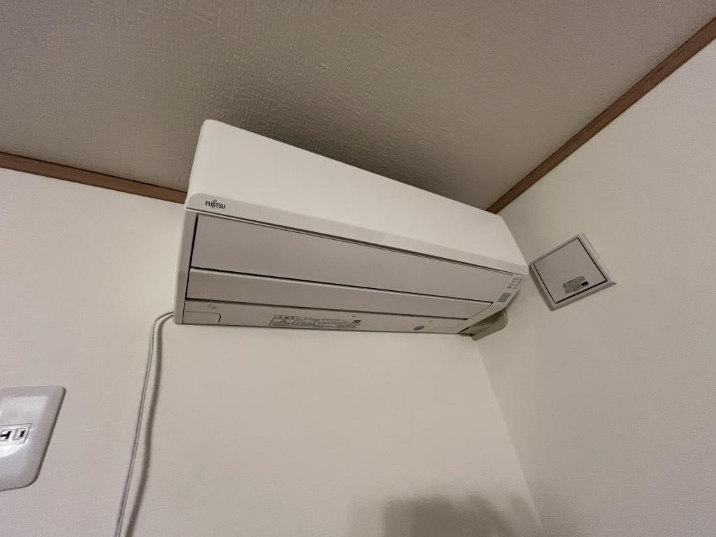 小泉２４４番　戸建て 内観
