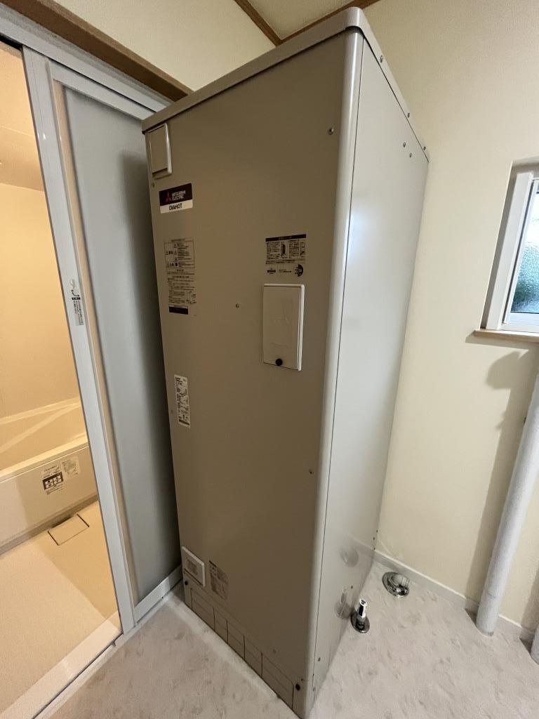 小泉６７５番　戸建て 内観