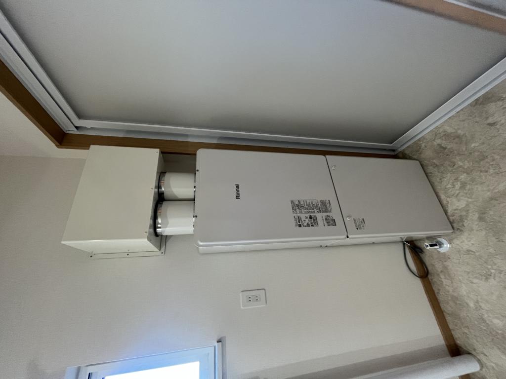 美山町西１丁目５０番　戸建て 内観