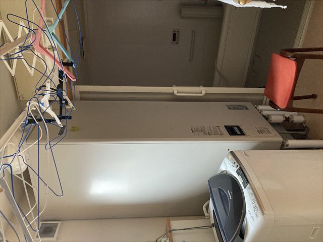 朝日町４８番　戸建て 内観