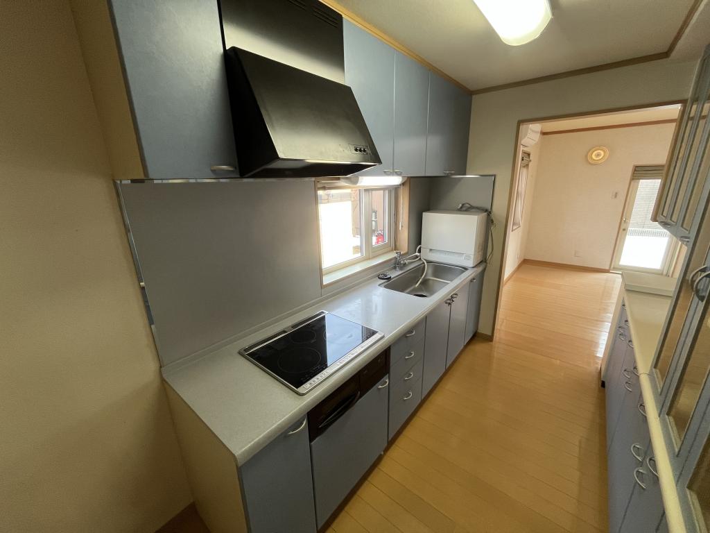 緑ヶ丘５丁目３５番　戸建て 内観