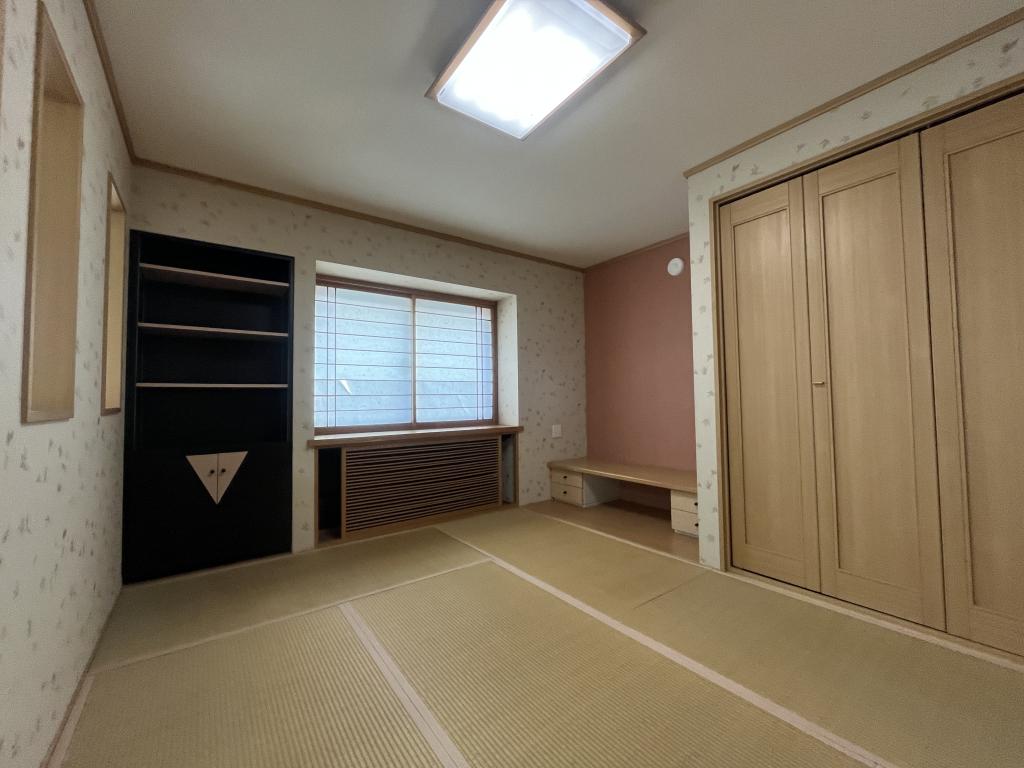 緑ヶ丘５丁目３５番　戸建て 内観