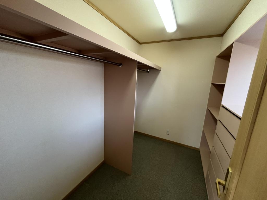 緑ヶ丘５丁目３５番　戸建て 内観