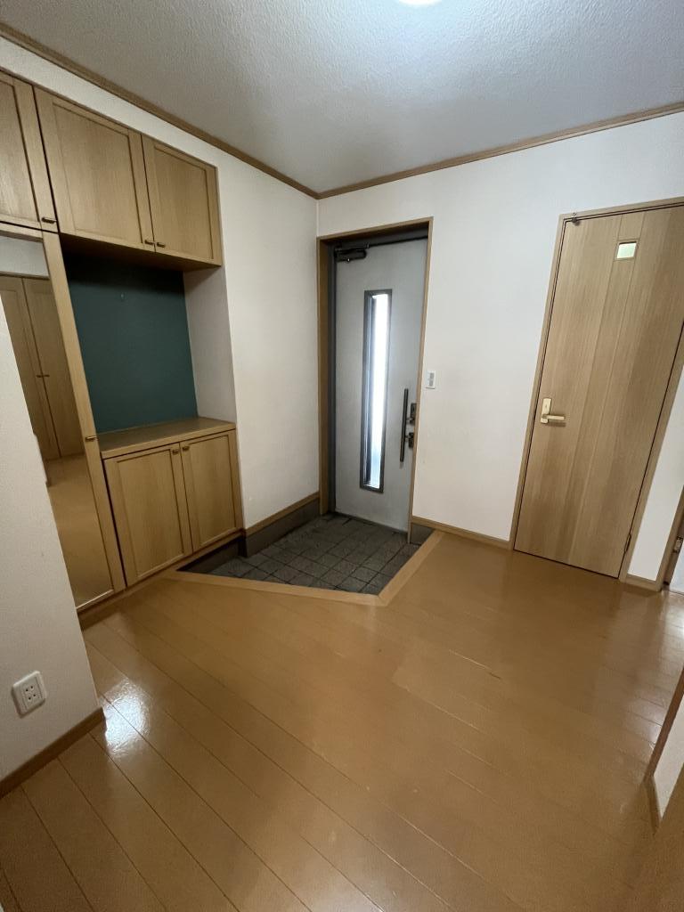 緑ヶ丘５丁目３５番　戸建て 内観