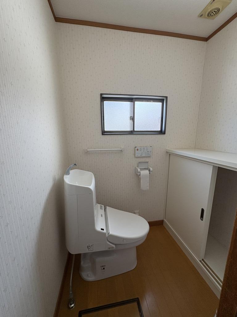 桜町３丁目２６番　戸建て 内観