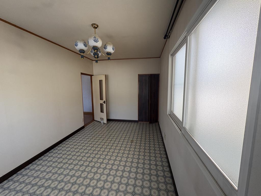 桜町３丁目２６番　戸建て 内観