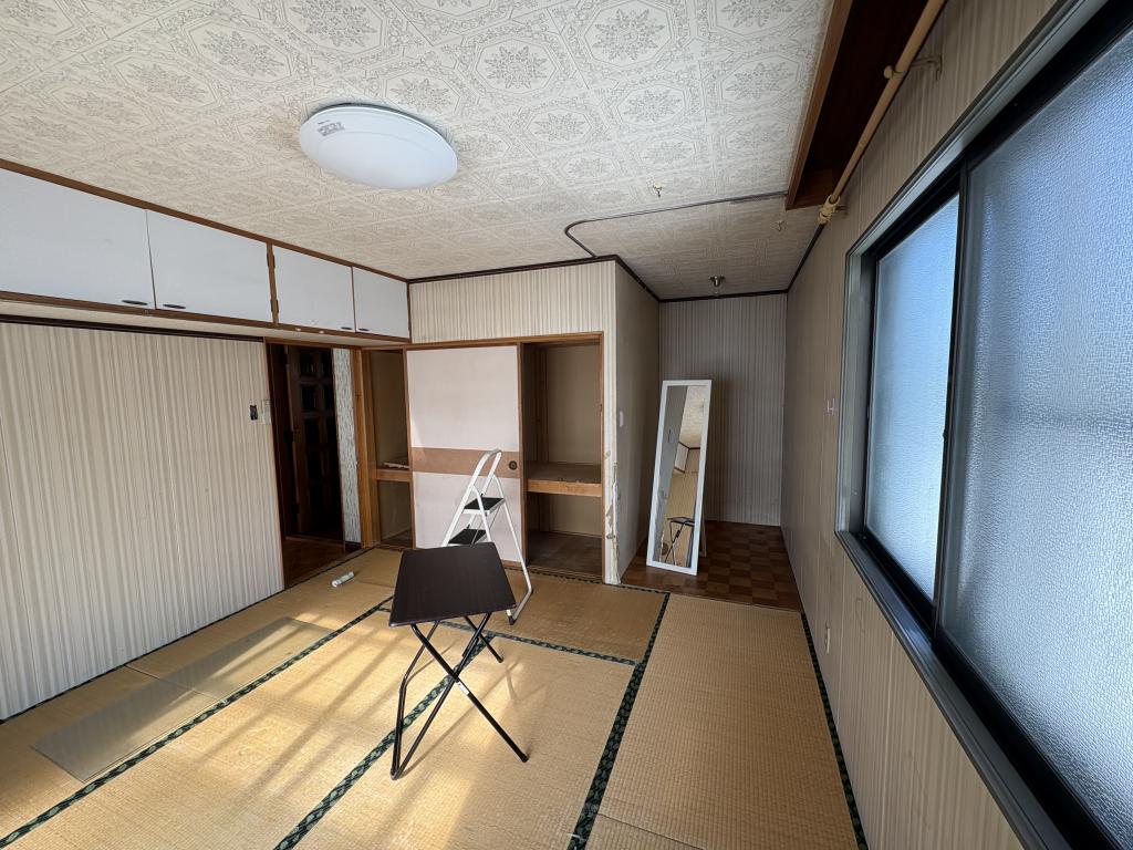 桜町３丁目２６番　戸建て 内観