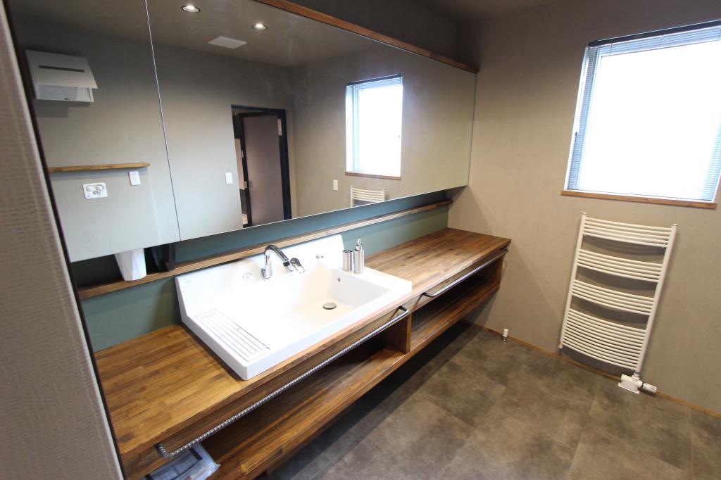 文京町６１４番　戸建て 内観