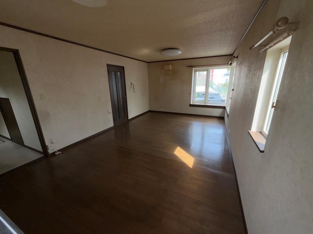 中古戸建　東陵町30番地9 内観