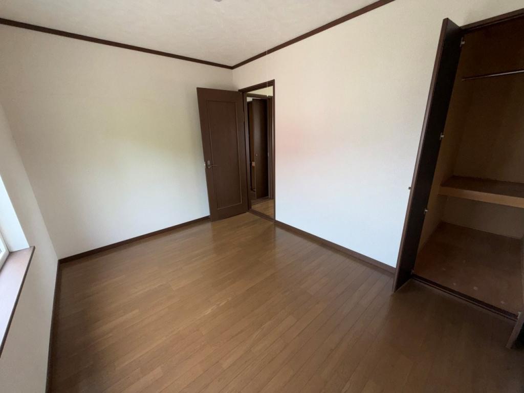 中古戸建　東陵町30番地9 内観