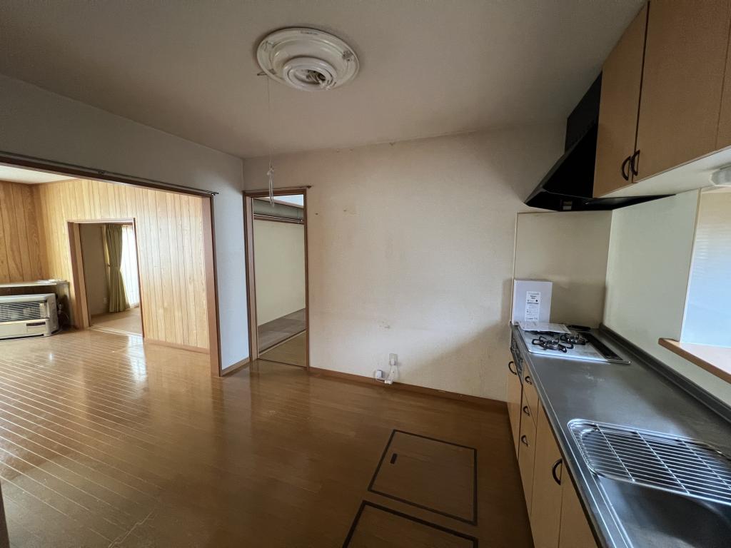 北光２７１番　戸建て 内観
