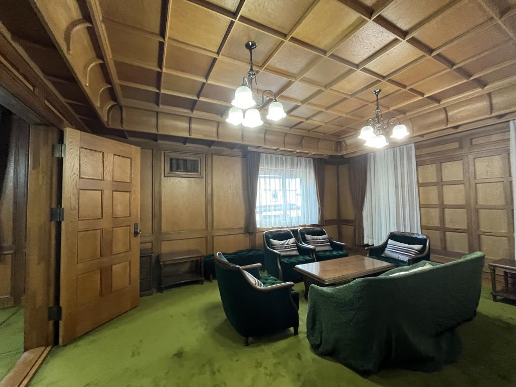 幸町５丁目４番　戸建て 内観