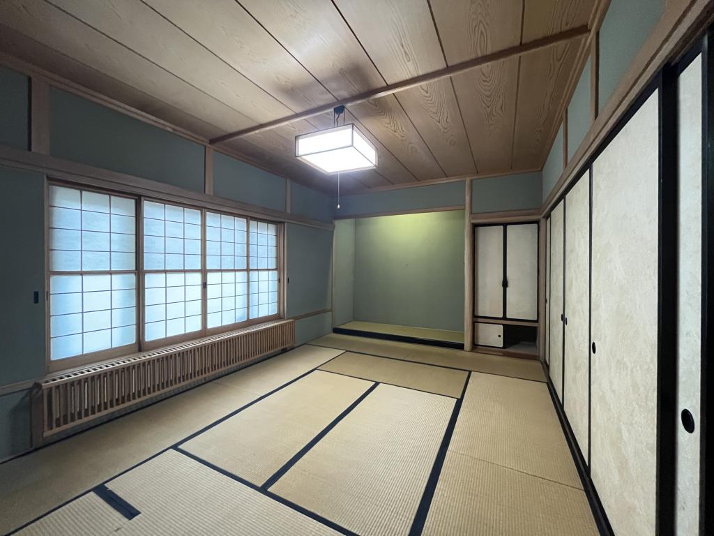 幸町５丁目４番　戸建て 内観