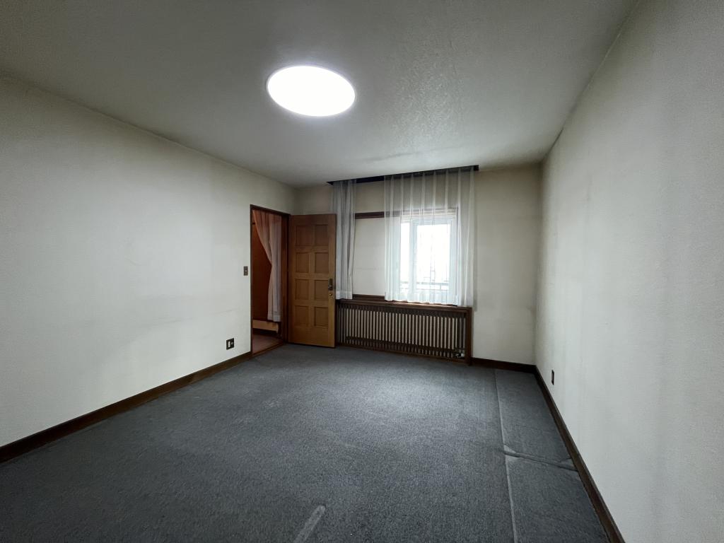 幸町５丁目４番　戸建て 内観