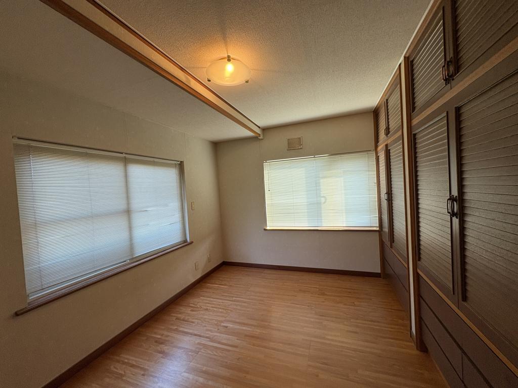 末広町３６８番　戸建て 内観