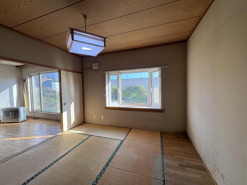 末広町３６８番　戸建て 内観