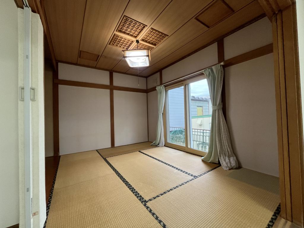 緑ヶ丘５丁目３１番　戸建て 内観