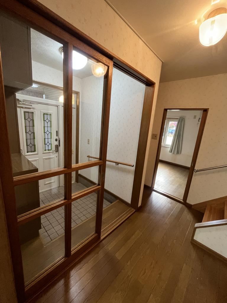 緑ヶ丘５丁目３１番　戸建て 内観