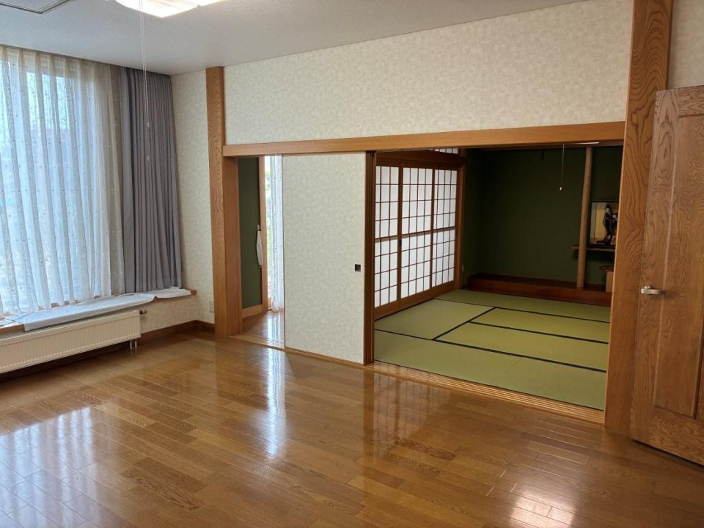 中古戸建　美山町南８丁目45番地38 内観