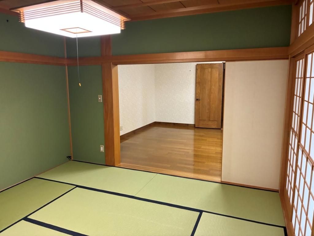 中古戸建　美山町南８丁目45番地38 内観