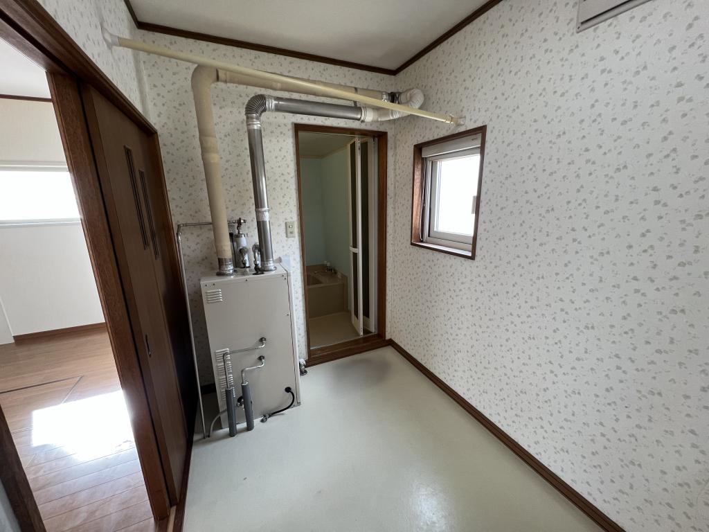 相内町２８９番　戸建て 内観