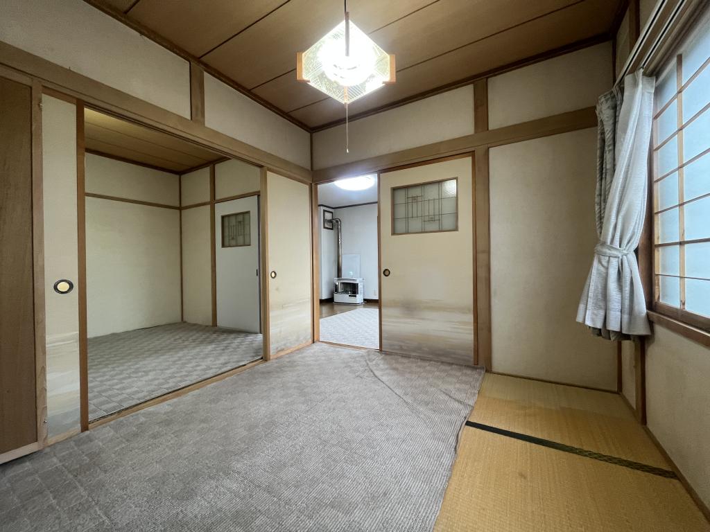 錦町１８０番　戸建て 内観