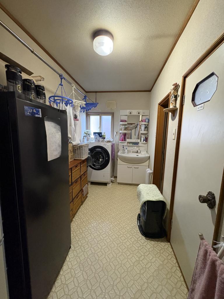 上ところ２９２番　戸建て 内観