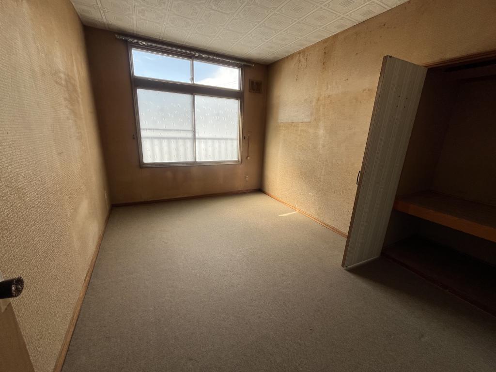寿町４丁目４番　戸建て 内観