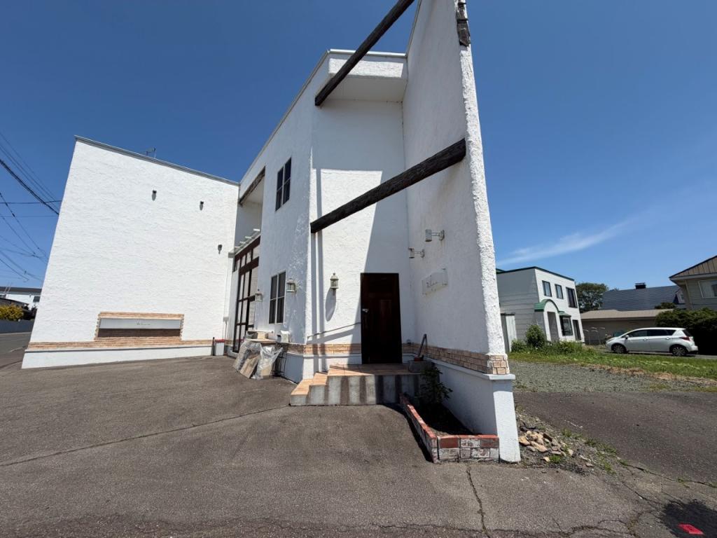 中古店舗付戸建　北斗町３丁目 内観
