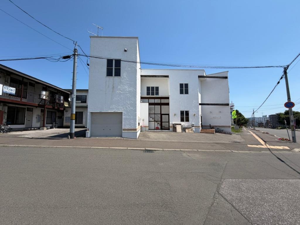 中古店舗付戸建　北斗町３丁目 内観