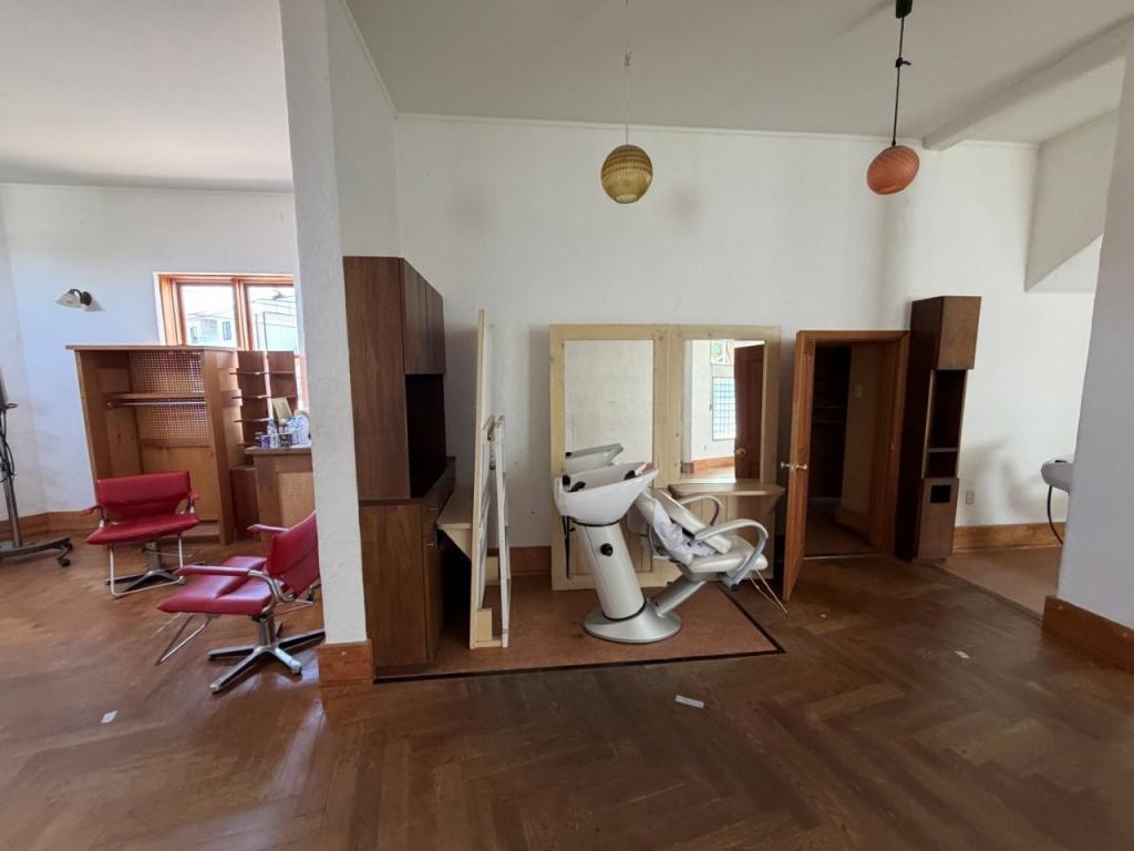 中古店舗付戸建　北斗町３丁目 内観