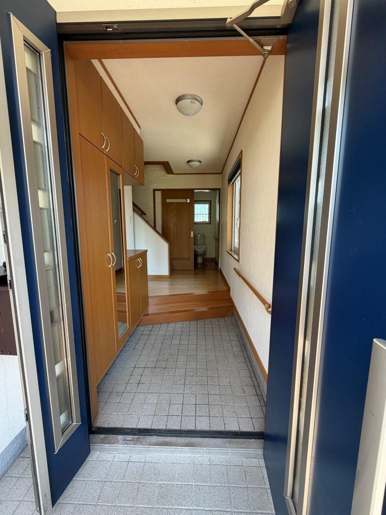 中古戸建　美芳町６丁目1番地11 内観