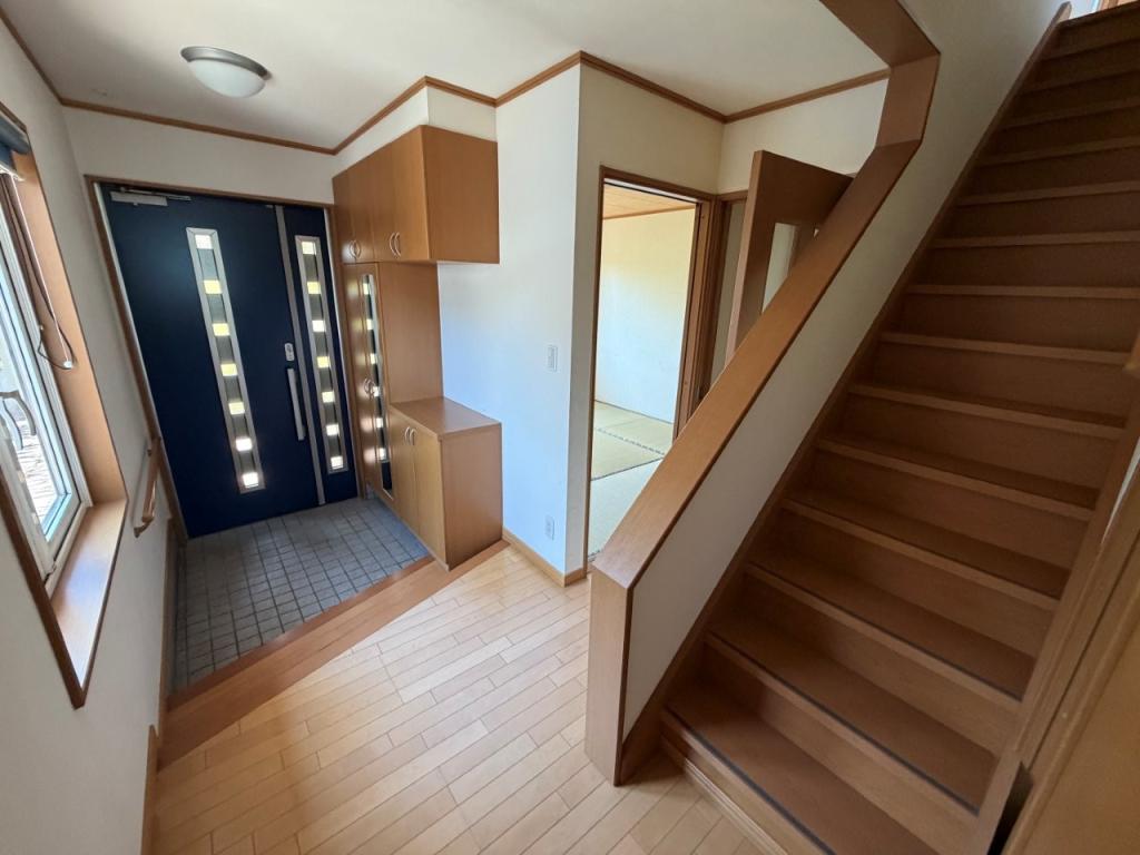 中古戸建　美芳町６丁目1番地11 内観