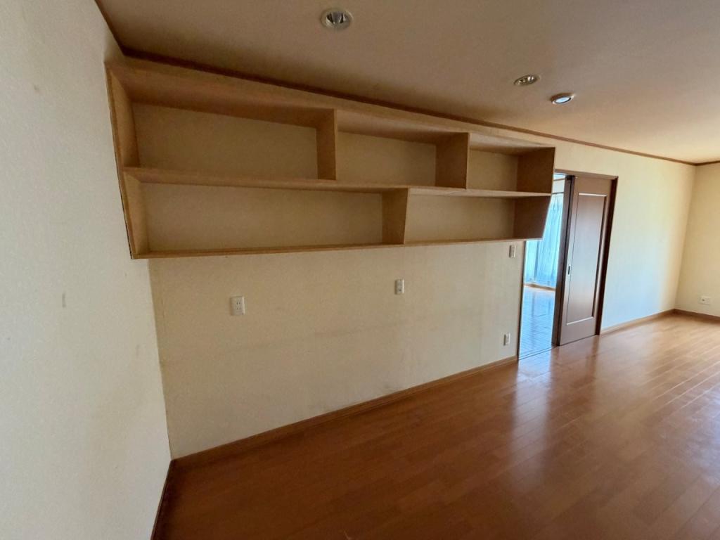 中古戸建　美芳町６丁目1番地11 内観
