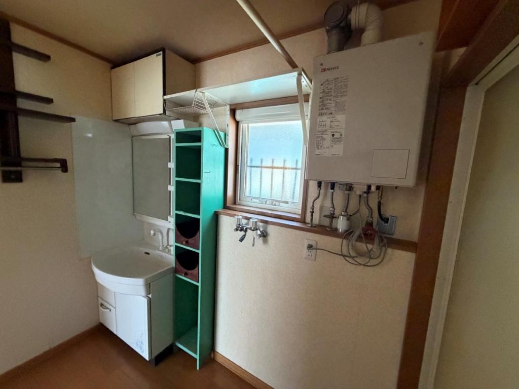 中古戸建　美芳町６丁目1番地11 内観