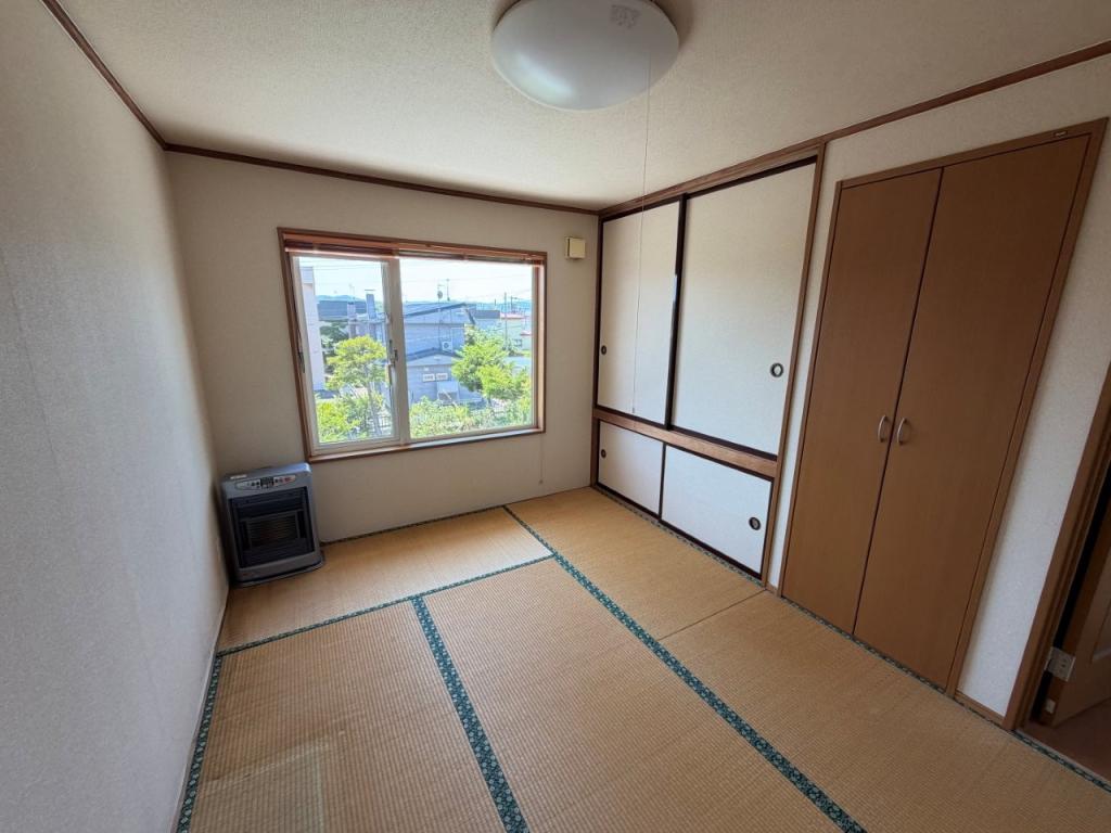 中古戸建　美芳町６丁目1番地11 内観
