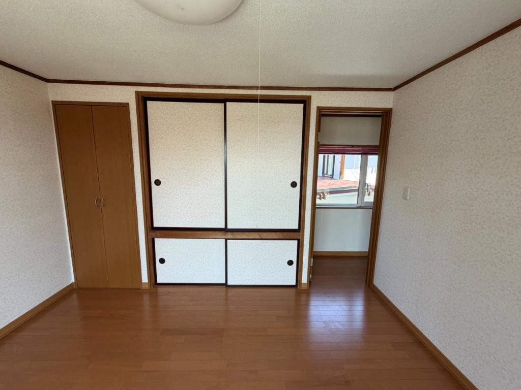 中古戸建　美芳町６丁目1番地11 内観